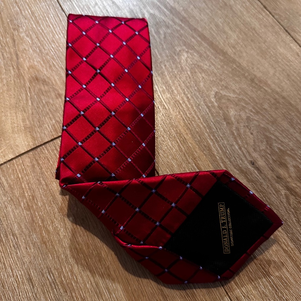 Donald J Trump Signature Collection Mens Red Silk Geometric Grid Necktie
